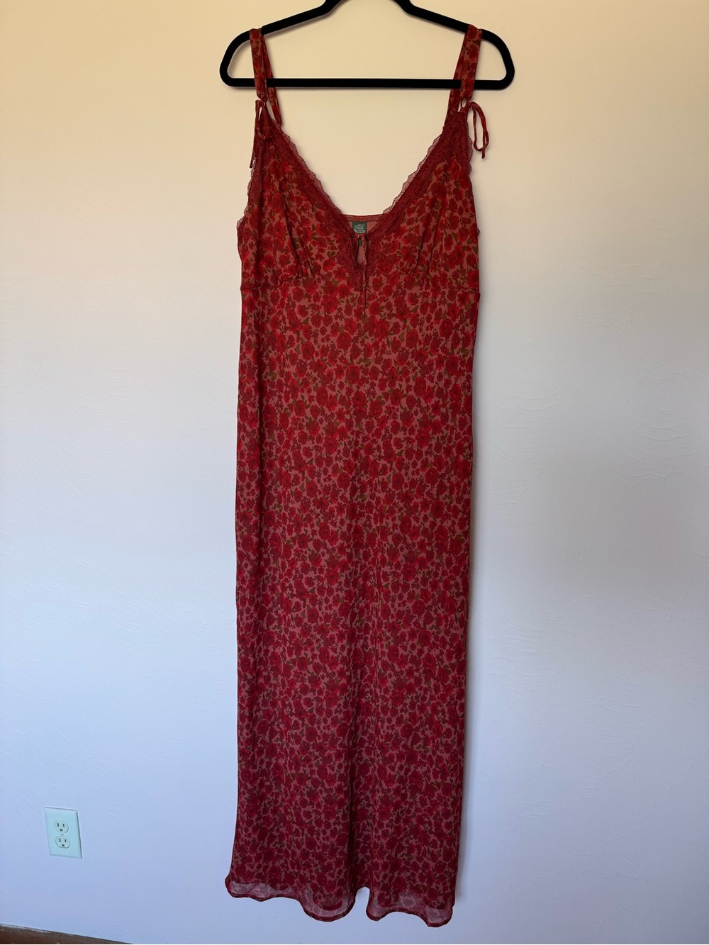 wild fable Red Floral Lace-Trim dress